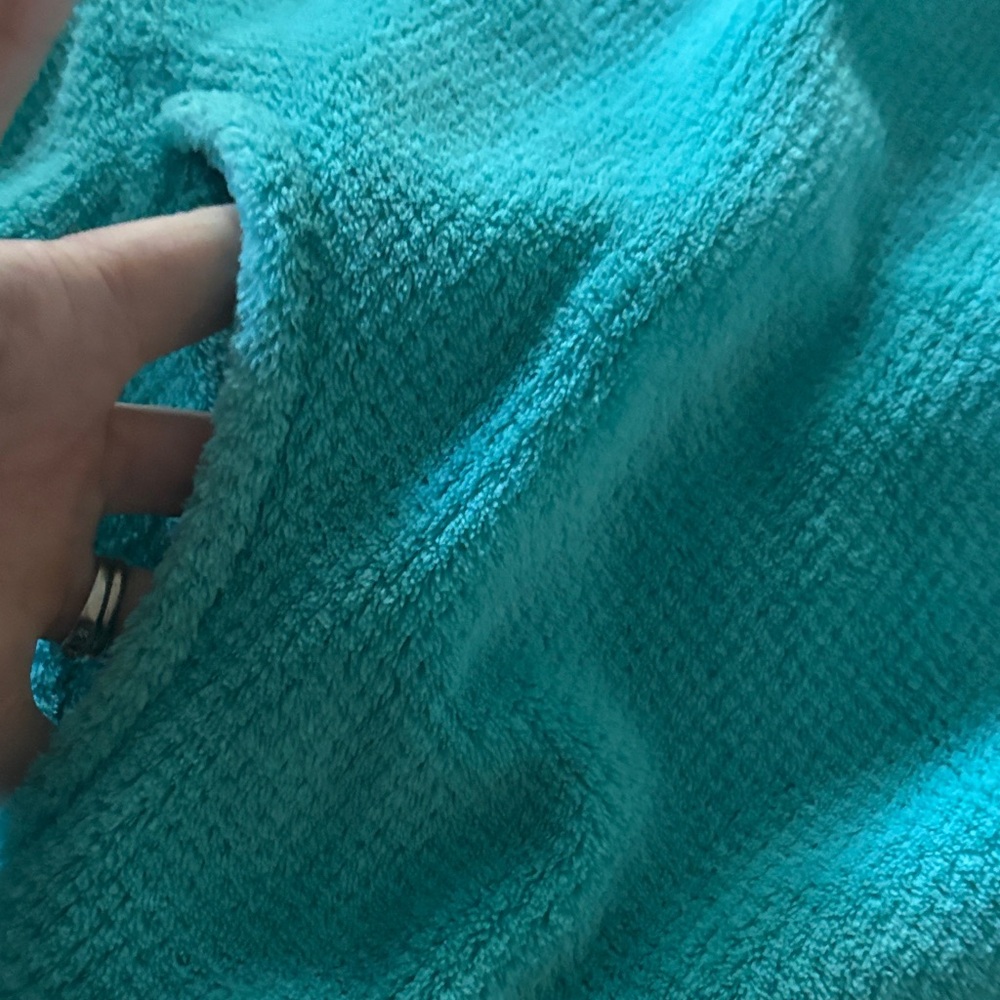 Vintage Patagonia Turquoise and Orange Women's Sweater - Picture 8 of 8